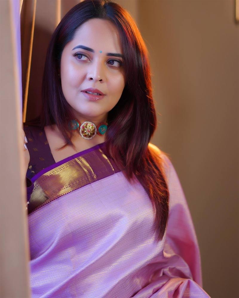 Anasuya About Avoiding Adivi Sesh
