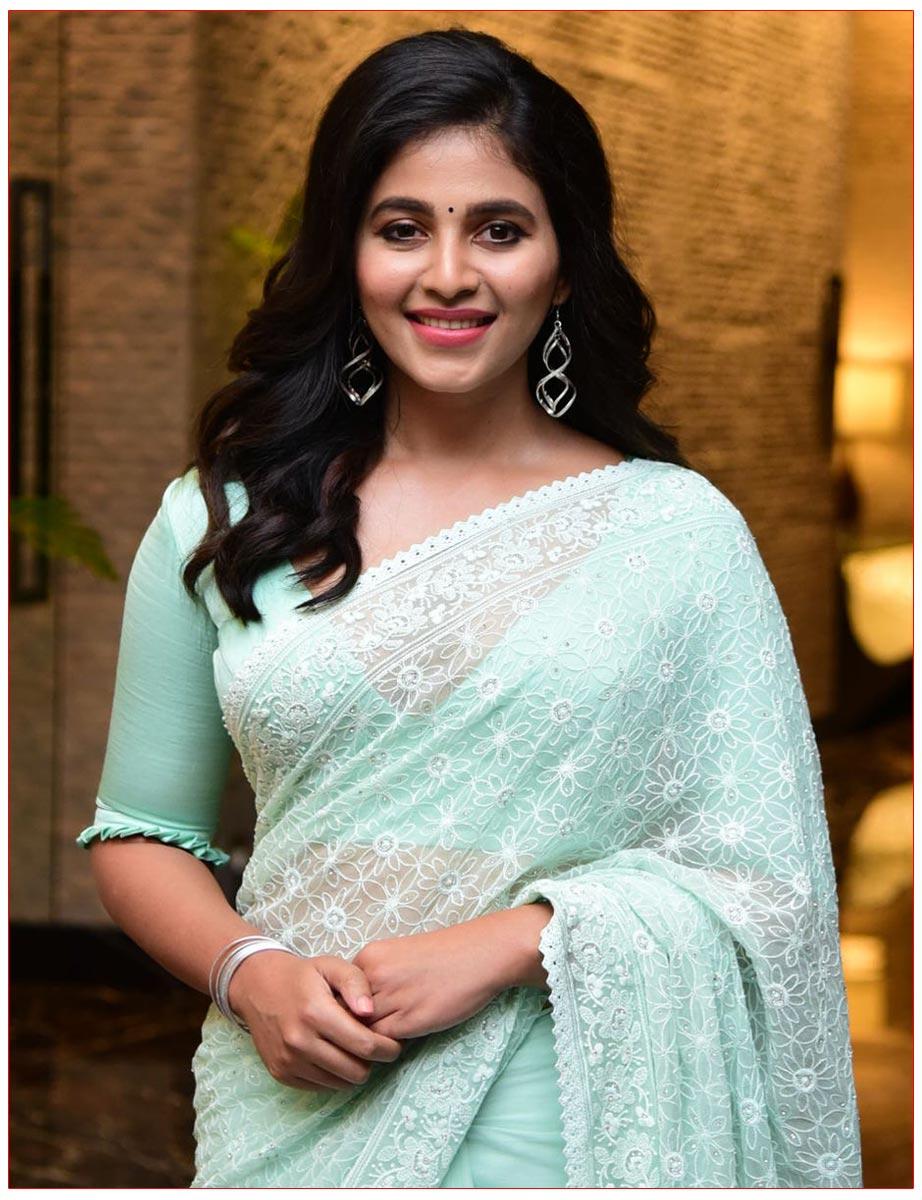 Anjali Done Away With Gangs Of Godavari