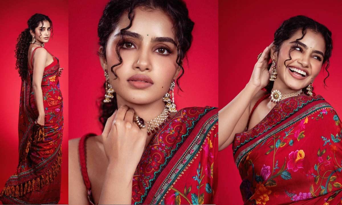 Anupama Parameswaran amazes in red saree