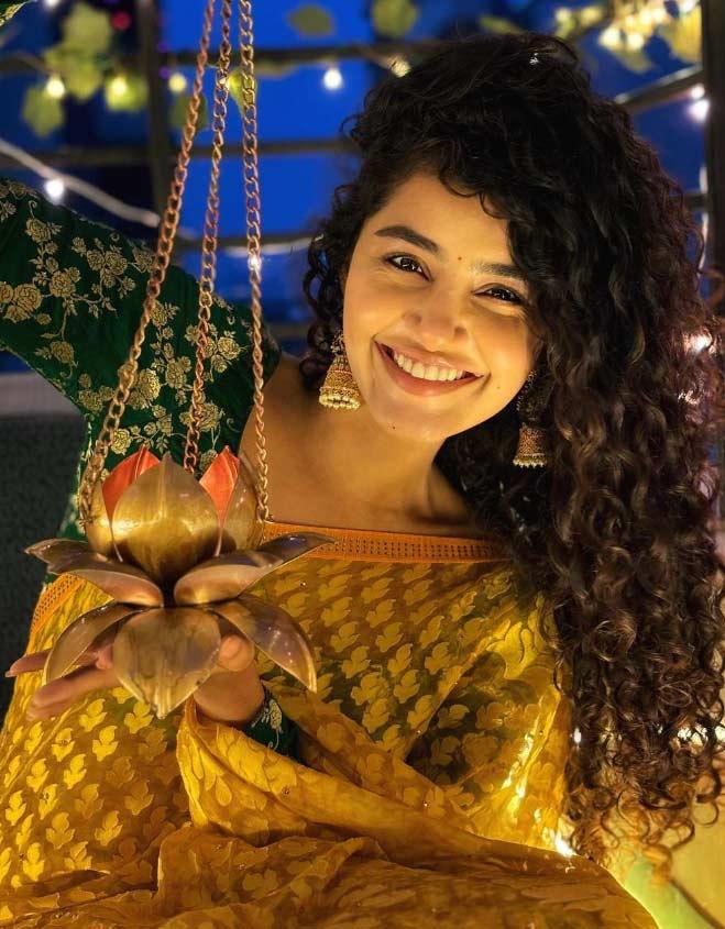Anupama Parameswaran keen to capture Kollywood crown