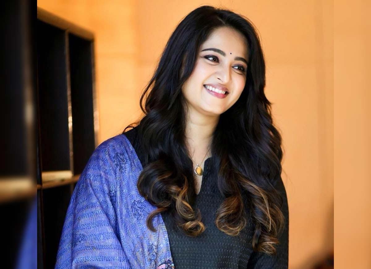 Anushka Remuneration For Miss Shetty Mr Polishetty