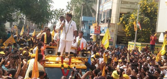 Balayya Flattery on CBN Points at Nandamuris?