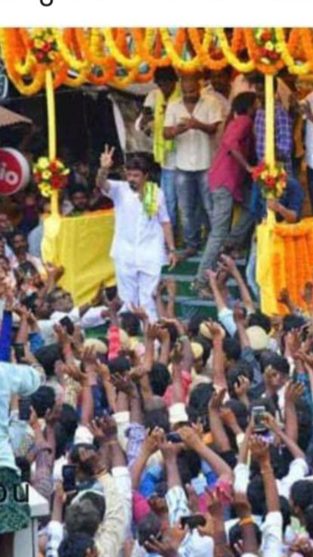 Balakrihsna Victory Symbol at Kodela Final Journey: Trolled