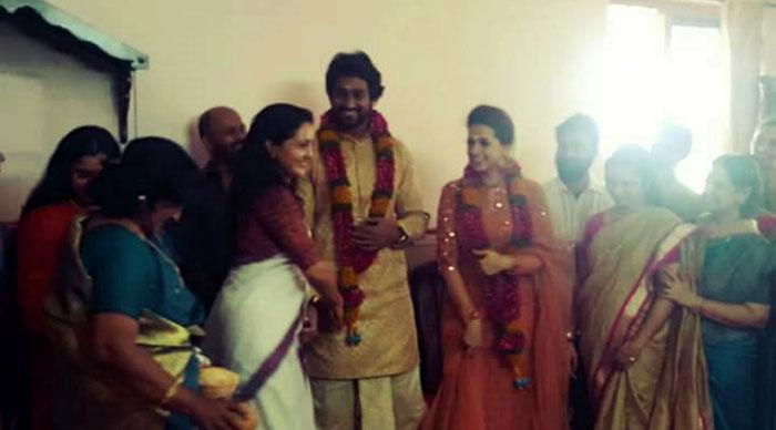 Bhavana Engaged To Kannada Producer!