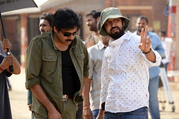 Sardaar Director Should Thank God!