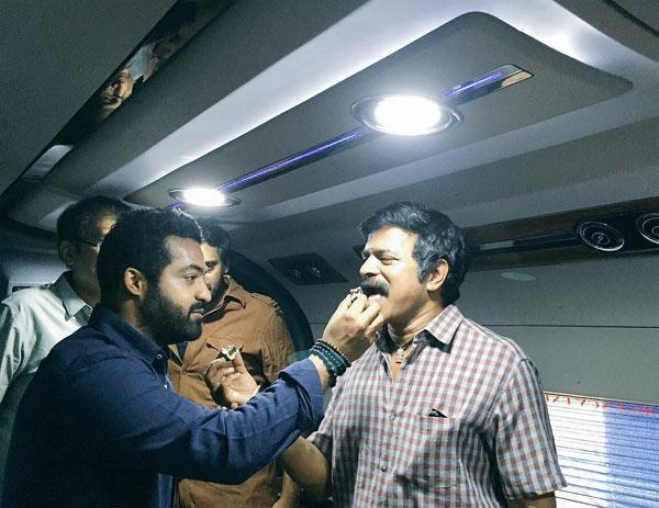 Brahmaji Birthday On JG Sets!