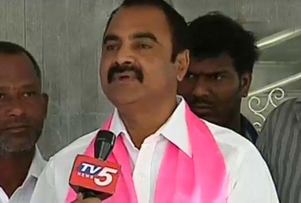 Chandrasekhar Reddy to contest elections