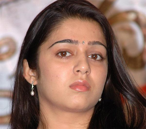 Charmi And Navdeep - Over Reacting!?