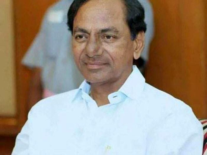 KCR condoles demise of Umapathi Padmanabha