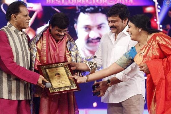 Chiranjeevi &amp; Celebs Praise 'Baahubali'