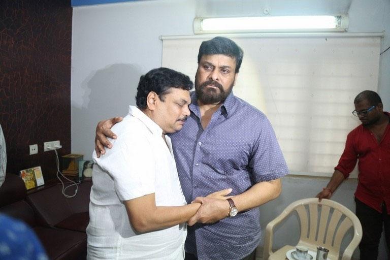 Chiranjeevi Tearful Tribute to B Jaya