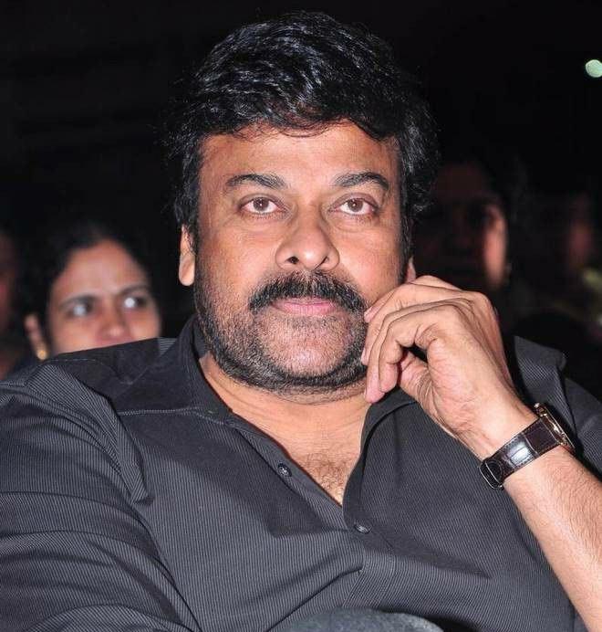 Fan's daughter marriage: Chiranjeevi delights