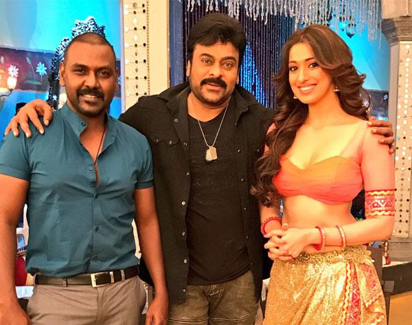 Chiru, Lawrence &amp; Raai Mega Mass Pic