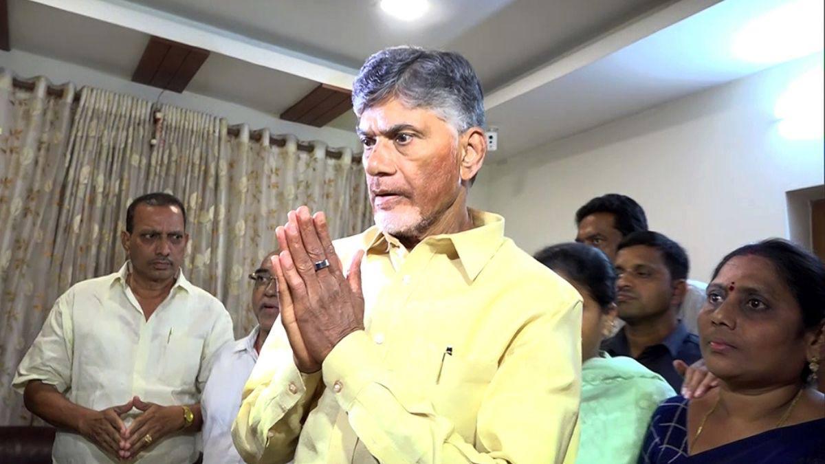 CID slaps another case on Chandrababu Naidu