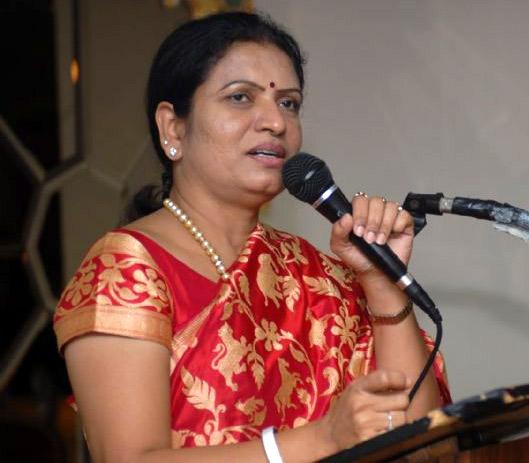 CM behaving like a dictator: DK Aruna