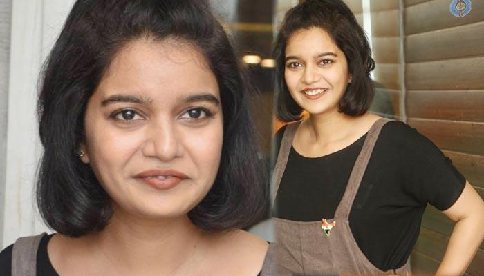 Actress Shocks With Facial Edema!