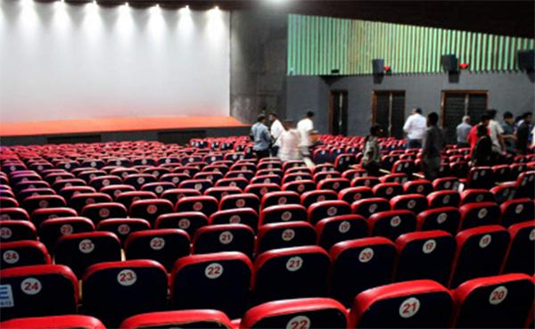 Corona Crisis: Fact Check On Theatre Tensions