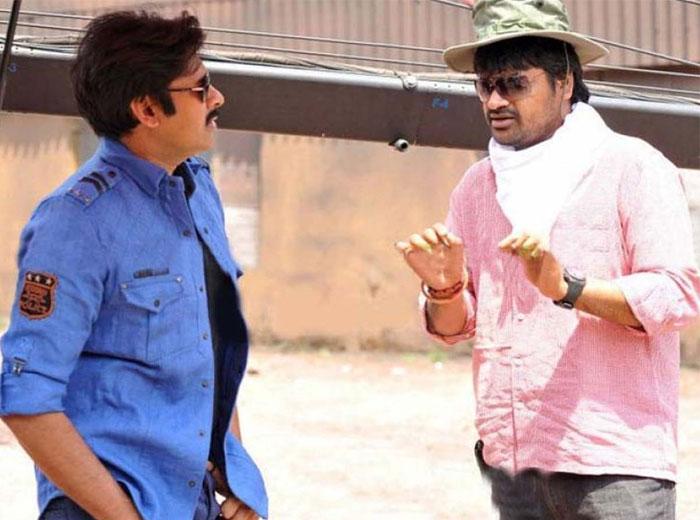 14 Reels Plus Tweet No Way Disturbs Pawan, Harish Film!