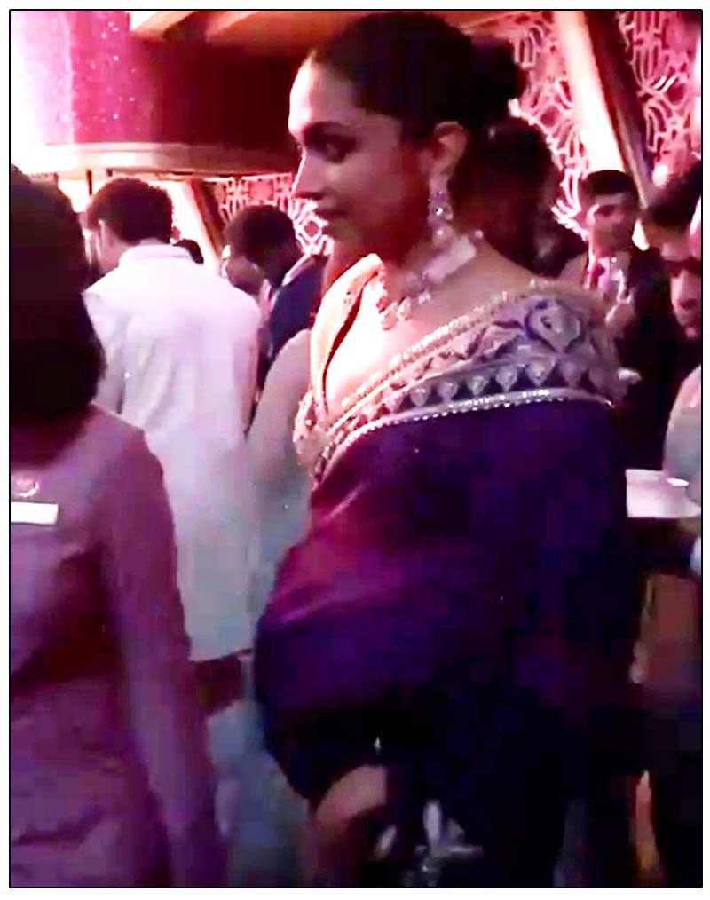 Deepika Padukone spotted in Mumbai for delivery