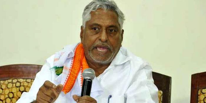 Gajwel is facing undeclared emergency: Jeevan Reddy
