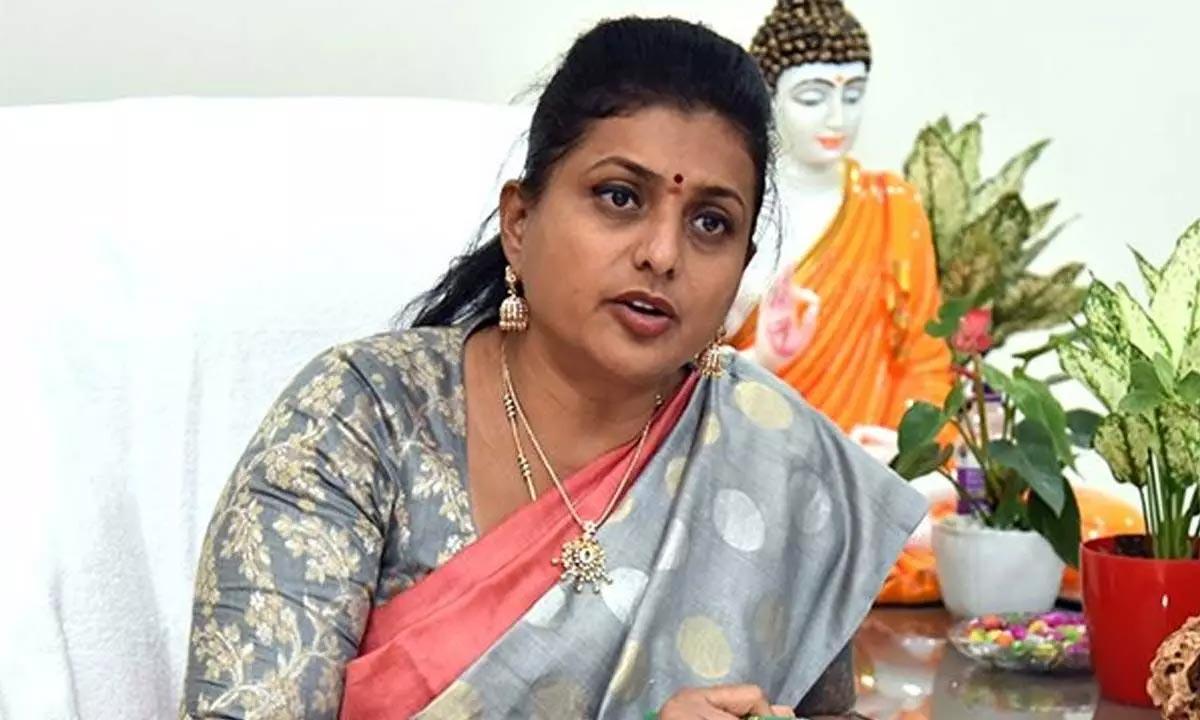 Diamond Rani, Jabardasth Aunty Turns Mad