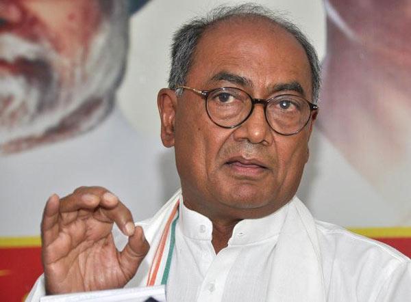 Digvijay Singh supports Jagan's hunger strike