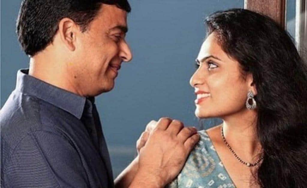 Dil Raju lands in USA with wife