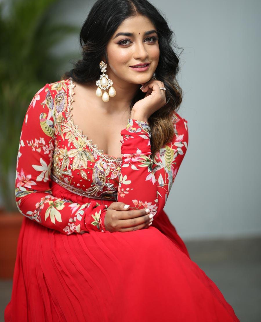 Ramabaanam Is An Entertainer That Has Something For Everyone: Dimple Hayathi