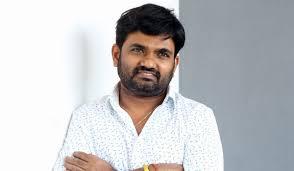 Nandamuri Hero Declines Maruthi's Idea?