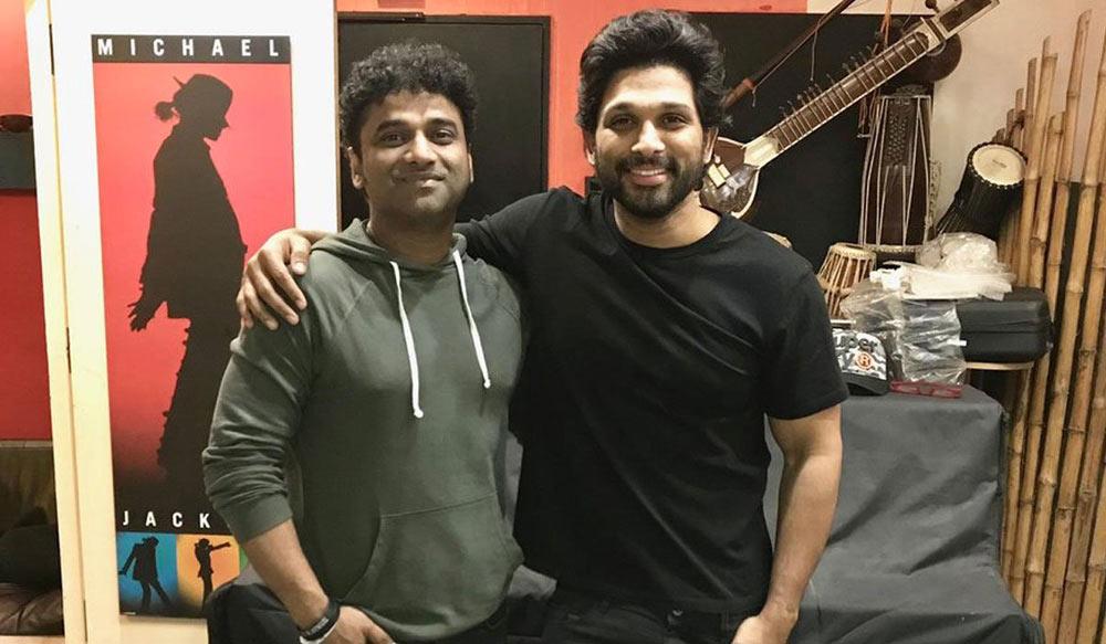 Allu Arjun surprises DSP?