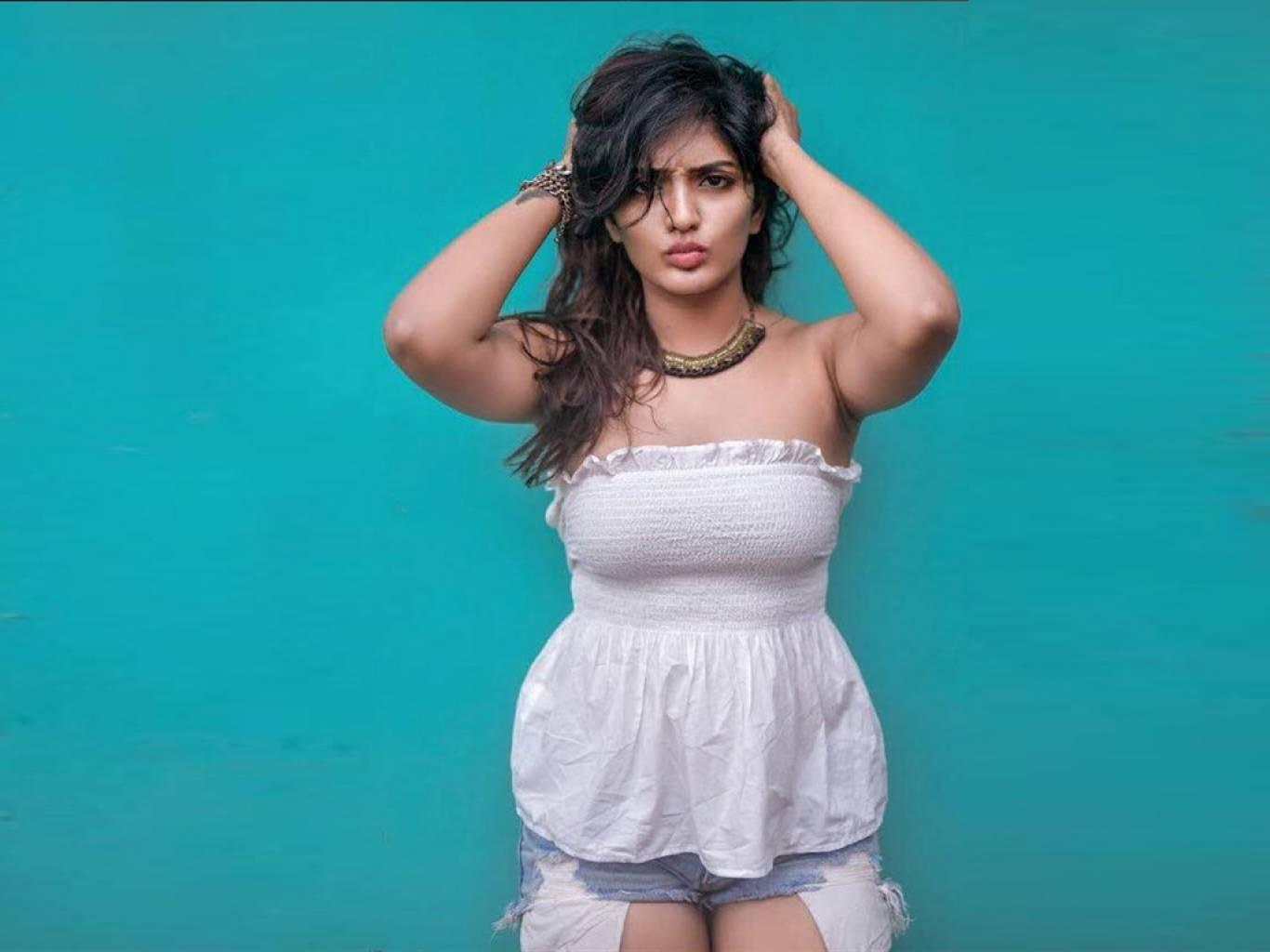 Eesha Refuses To Compromise!