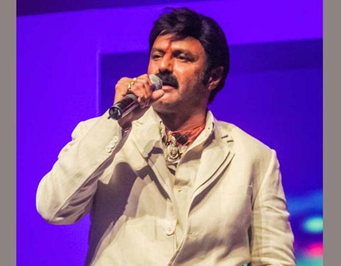 Fans &amp; Anti Fans Waiting for It on Balayya B-Day