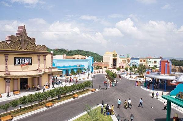 Disbanded Studios Buzzing With Activities