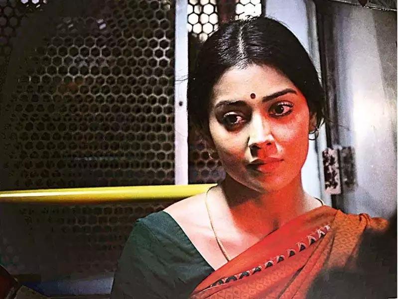 Shriya's look from Gamanam out
