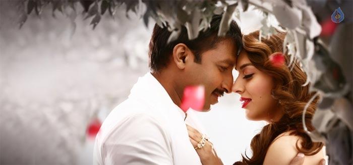 Nandi Glamour Mark In Nanda!