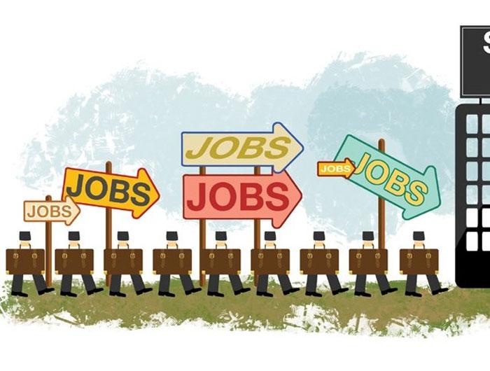 Wanna Govt. Job? Fall in Love in 9th Class!!