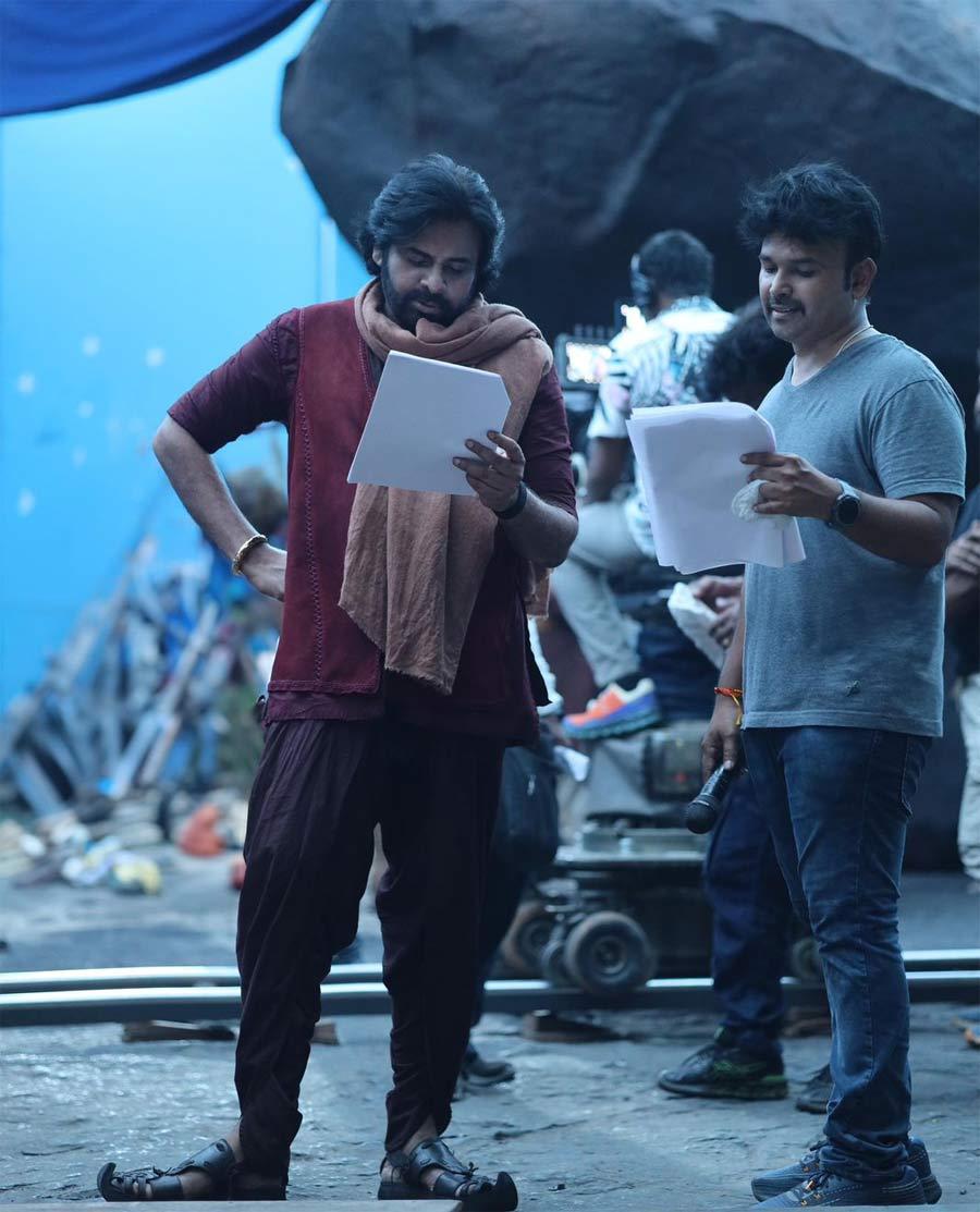 Pawan Kalyan finishing off Hari Hara Veera Mallu