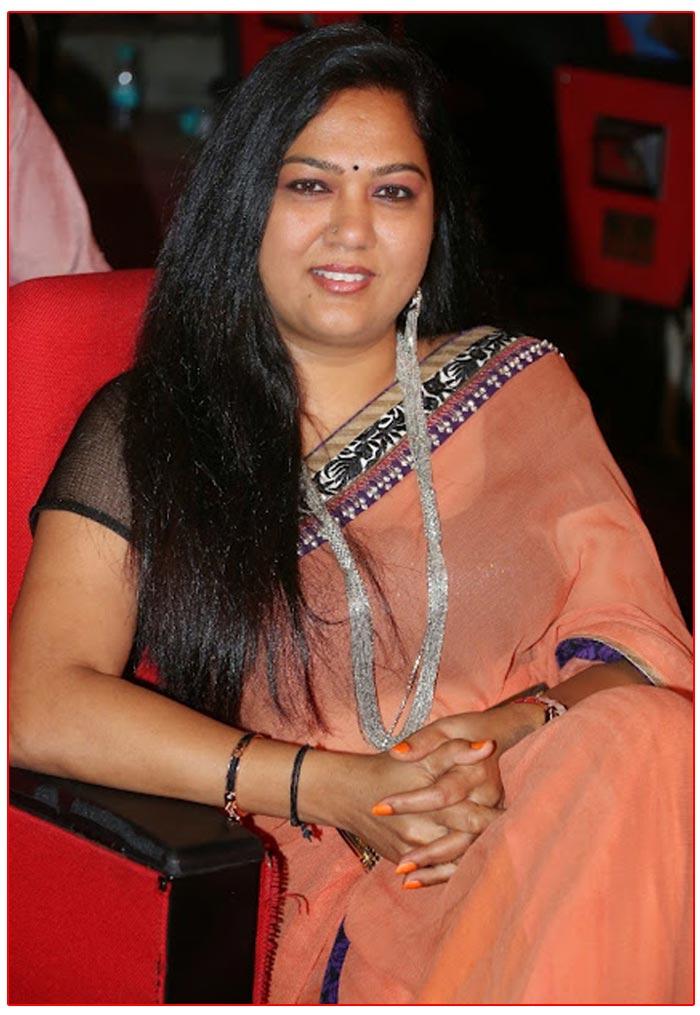 Hema Plans To Meet TS CM Revanth Reddy, AP CM Chandrababu