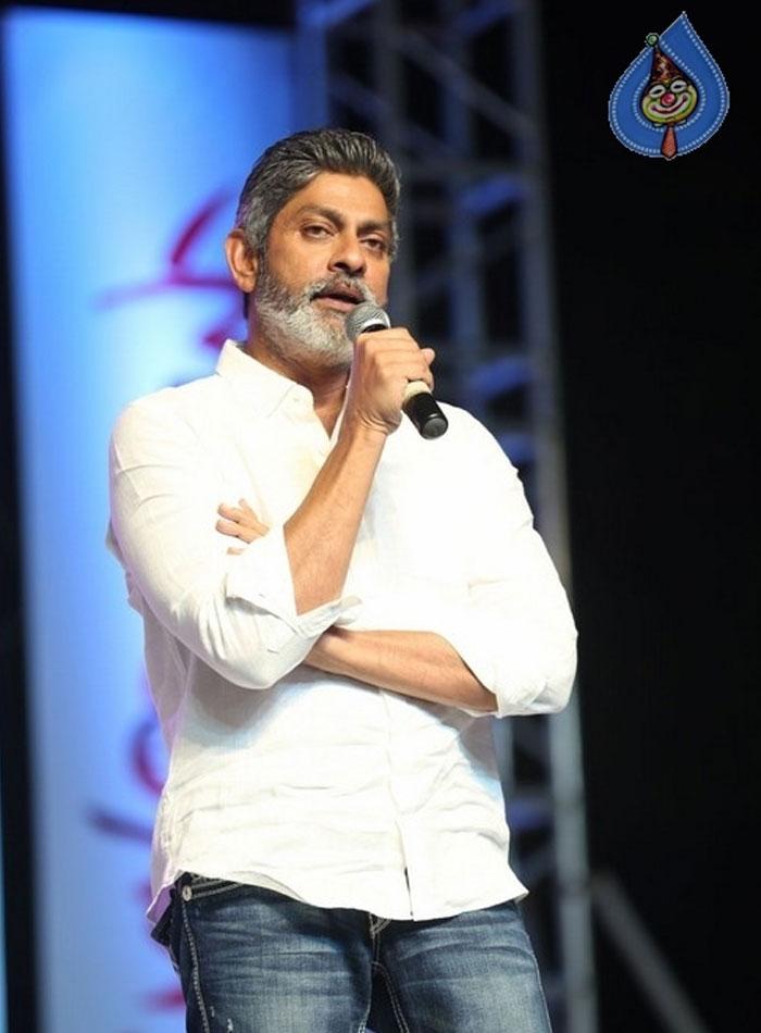 Ravi Teja &amp; Jagapathi: Roles Reverse!