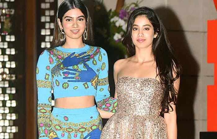 Janhvi Delights Sister On Special Day