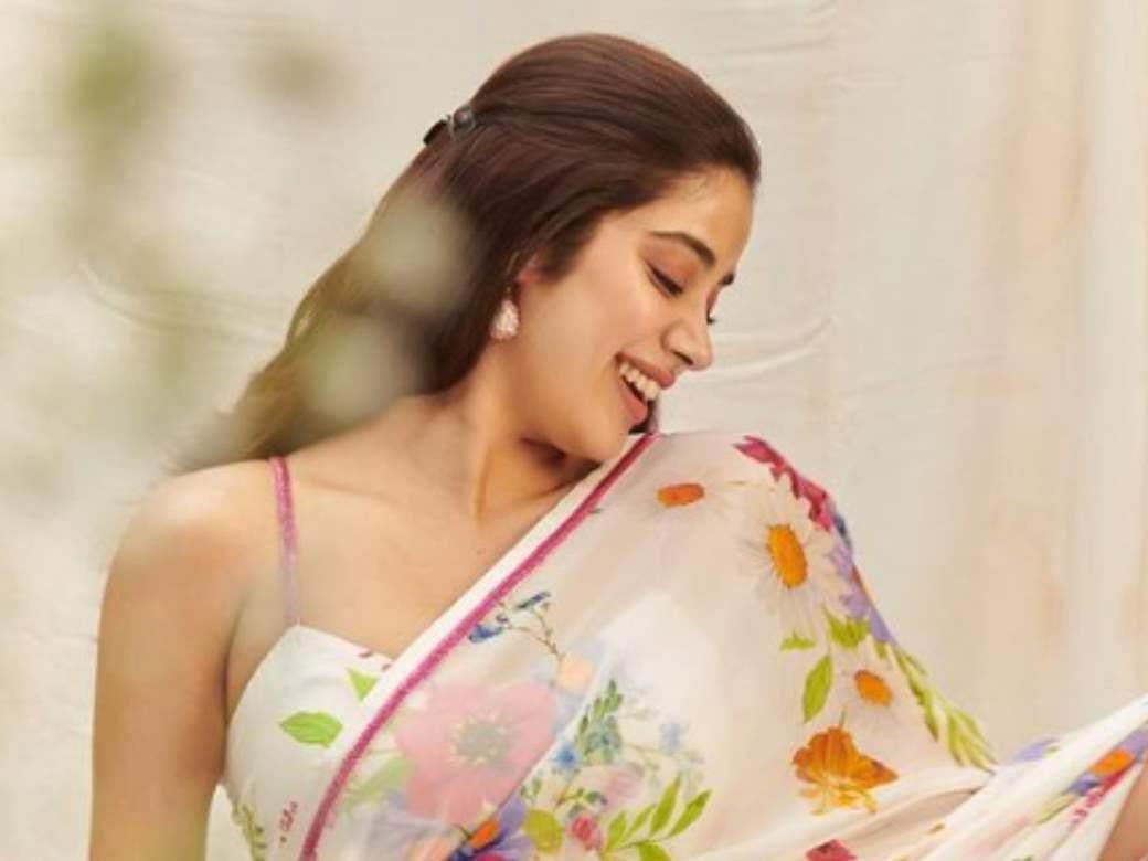 Janhvi not to lock her bathroom door