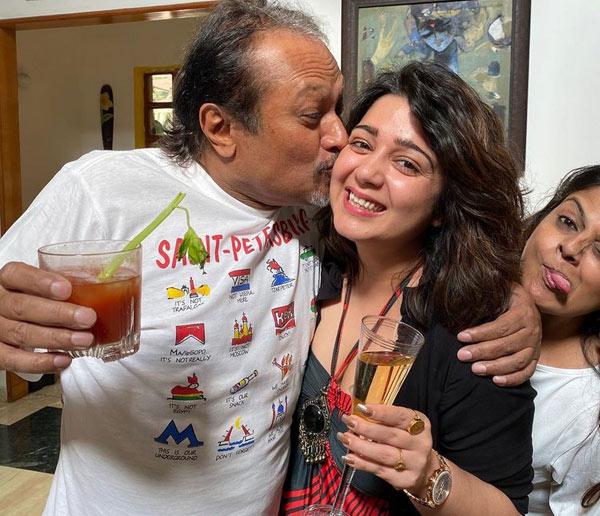 Pic Talk: Director Kisses Actress