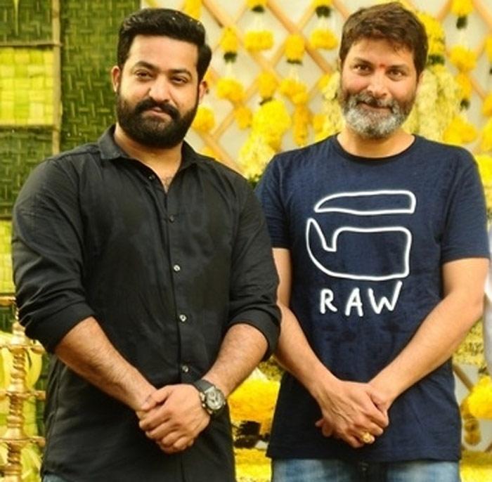 NTR Sheds 25 Kgs To Flaunt Six Packs