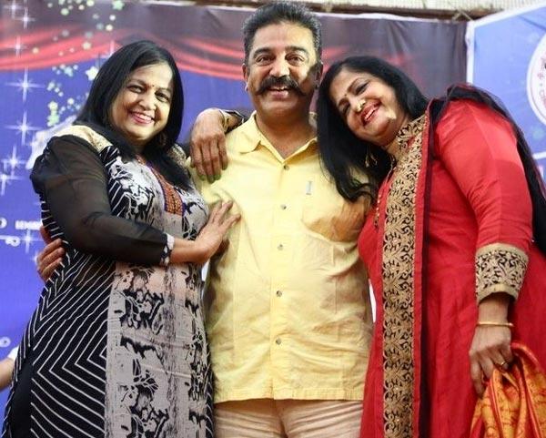 When Kamal Hugged Two Vamps!