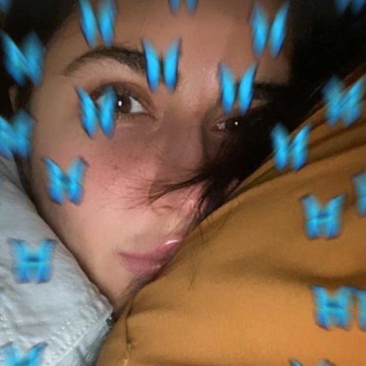 Katrina Hugging Rumoured Beau In Latest Pic?