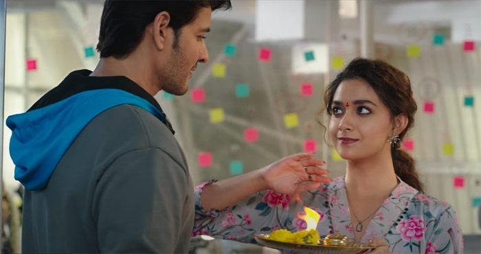Keerthy Suresh's cute wishes to Mahesh Babu