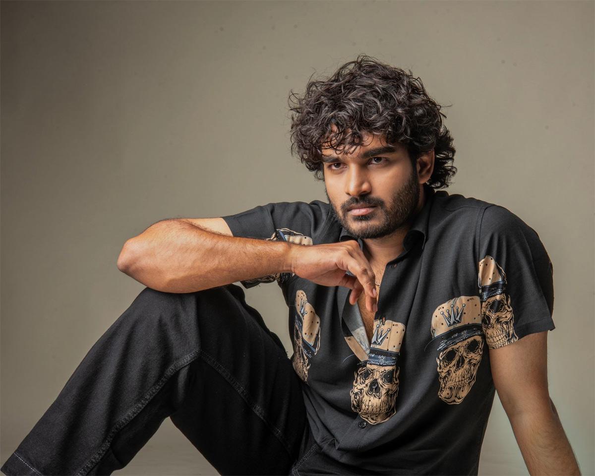 Kiran Abbavaram Look goes viral