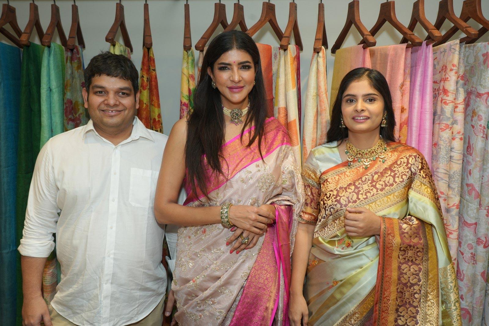 Lakshmi Manchu Inaugurates The Antora Store by Designer Geetanjali
