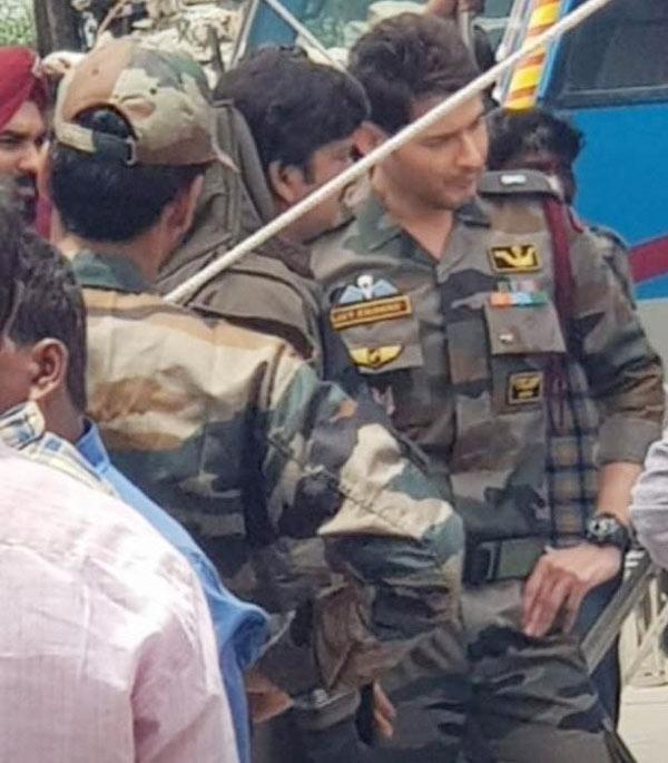 Sarileru Neekevvaru Leaked Pic: Mahesh As Jawaan