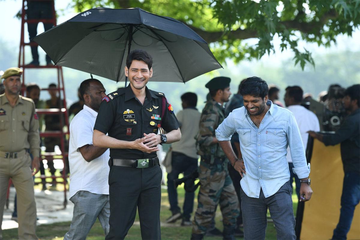 Mahesh Babu wishes the coolest director